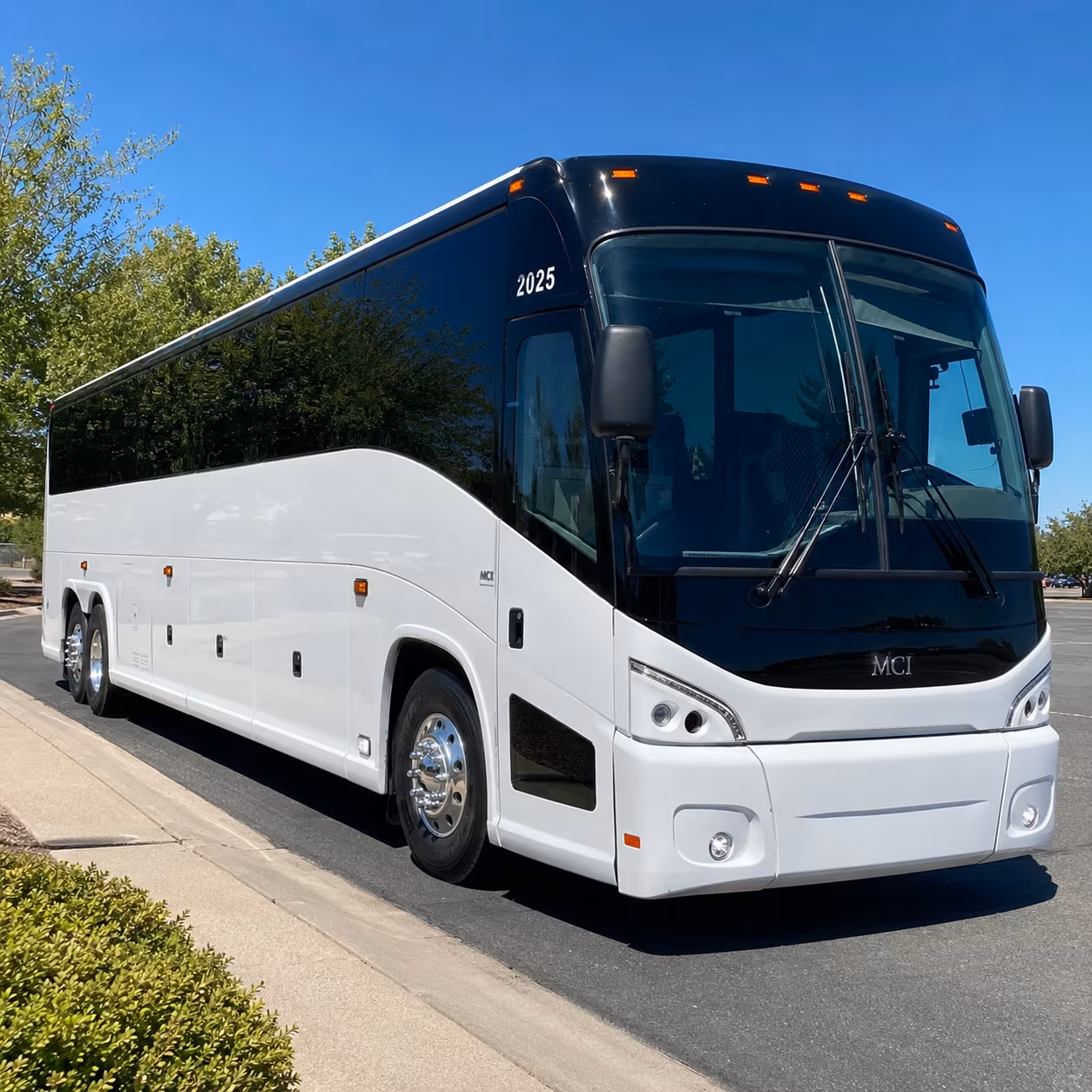 shuttle buses to toyota pavilion at concord that handle the kirker pass road climb